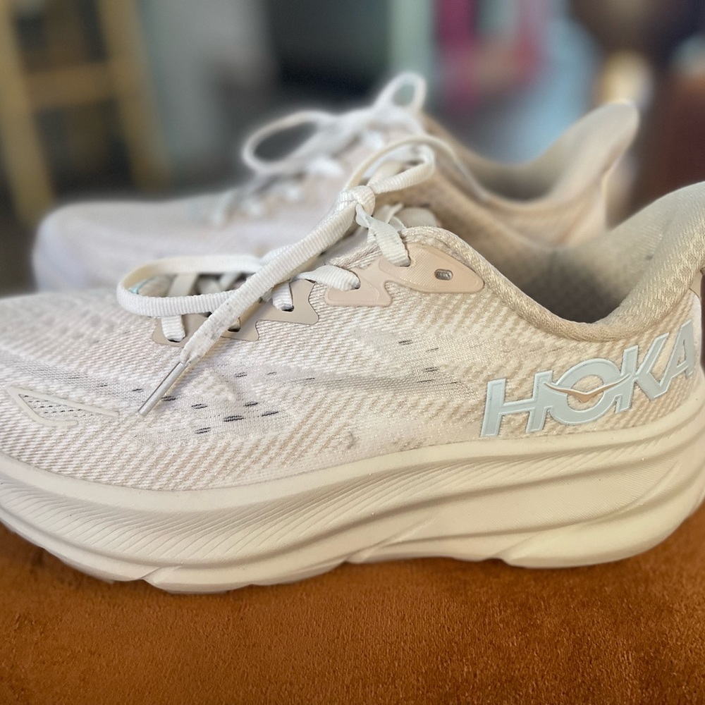 Hoka Clifton 9 size 40euro